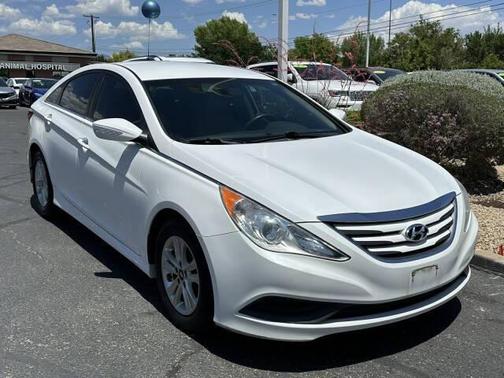 2014 Hyundai SONATA GLS