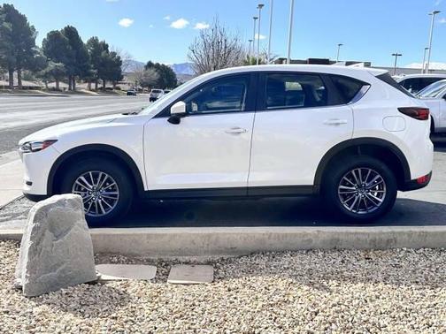2017 Mazda CX-5 Sport