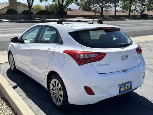 2016 Hyundai Elantra GT Base