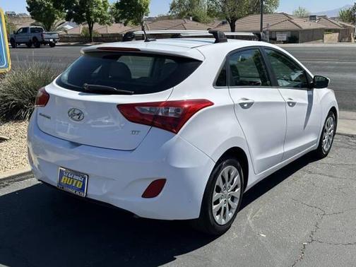 2016 Hyundai Elantra GT Base