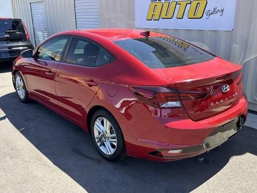 Scarlet Red Pearl 2020 Hyundai ELANTRA SEL
