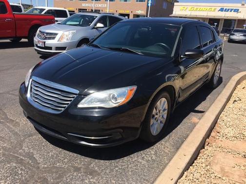 Black Clearcoat 2014 Chrysler 200 LX