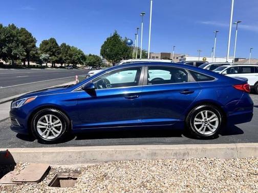 2016 Hyundai SONATA SE