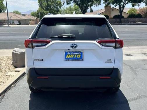 Ice Cap 2023 Toyota RAV4 Hybrid LE