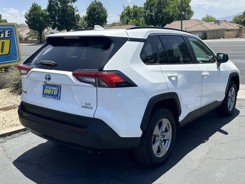 Ice Cap 2023 Toyota RAV4 Hybrid LE