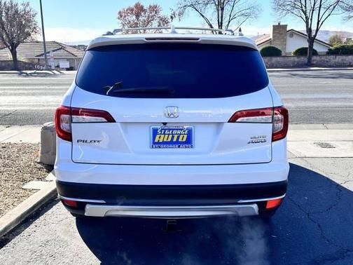 2022 Honda Pilot AWD Elite