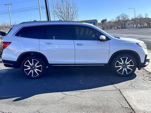 2022 Honda Pilot AWD Elite