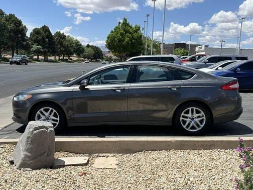 Magnetic 2015 Ford Fusion SE