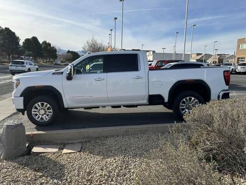 2023 GMC Sierra 3500 Denali