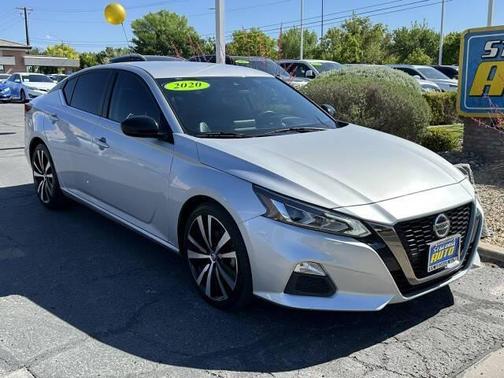 2020 Nissan Altima SR FWD