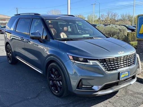 2024 Kia Carnival SX