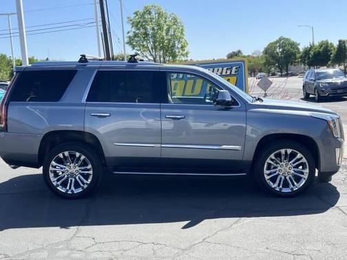 2019 Cadillac Escalade Base