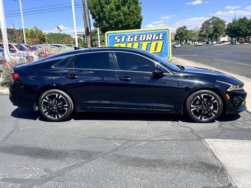 Ebony Black 2022 Kia K5 GT-Line