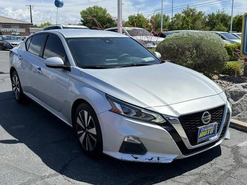 2021 Nissan Altima 2.5 SV