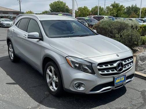Polar Silver Me 2018 Mercedes-Benz GLA 250 4MATIC