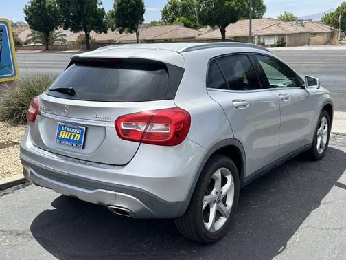 Polar Silver Me 2018 Mercedes-Benz GLA 250 4MATIC
