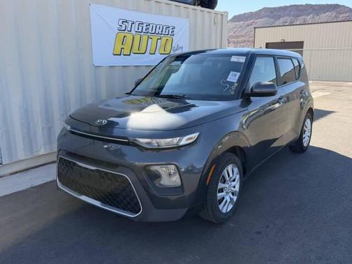 Gravity Grey 2020 Kia Soul LX