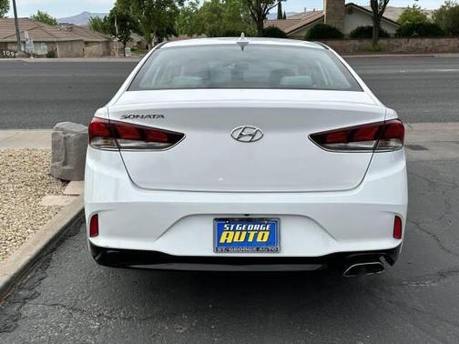 2018 Hyundai SONATA SE
