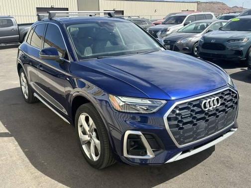 Navarra Blue Metallic 2022 Audi Q5 45 S line Premium Plus
