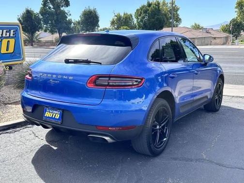2018 Porsche Macan Base AWD 4dr SUV