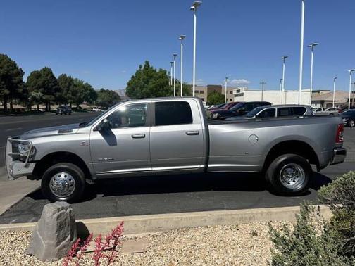 Billet Silver Metallic Clearcoat 2022 RAM 3500 Big Horn Crew Cab 4x4 8' Box