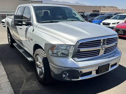Bright Silver Metallic Clearcoat 2019 RAM 1500 Big Horn