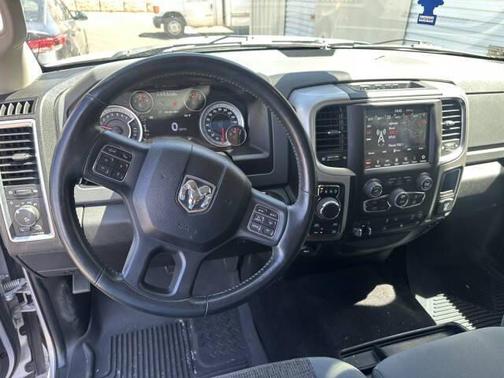 Bright Silver Metallic Clearcoat 2019 RAM 1500 Big Horn