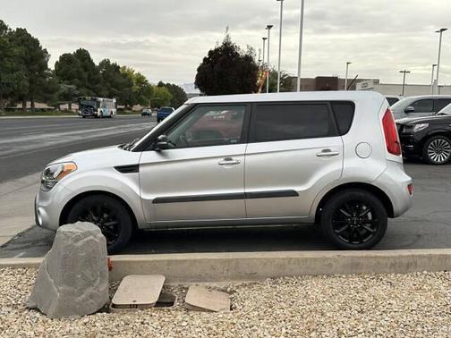 2013 Kia Soul +