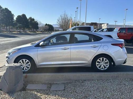 2019 Hyundai Accent SE