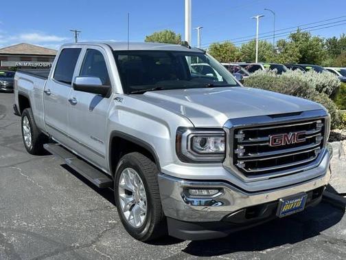 Quicksilver Met 2017 GMC Sierra 1500 SLT