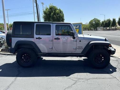 2013 Jeep Wrangler Unlimited Sport