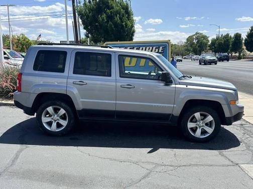 Billet Silver Metallic Clearcoat 2014 Jeep Patriot Sport