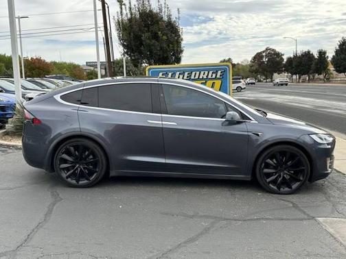 2021 Tesla Model X Long Range Plus Dual Motor All-Wheel Drive