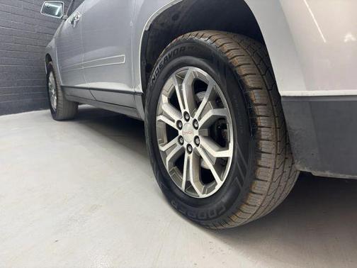 Silver 2014 GMC Acadia SLT-1
