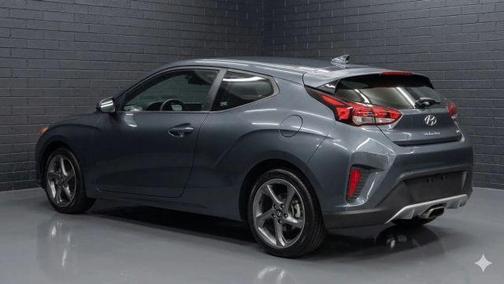 Ultra Black 2019 Hyundai Veloster 2.0
