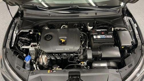 Ultra Black 2019 Hyundai Veloster 2.0