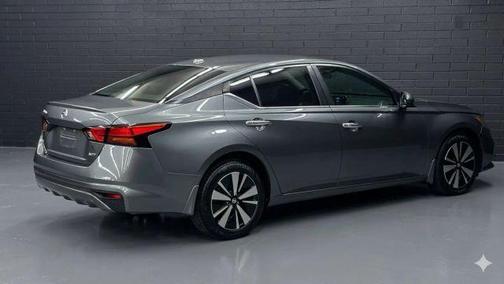 Gun Metallic 2019 Nissan Altima 2.5 S