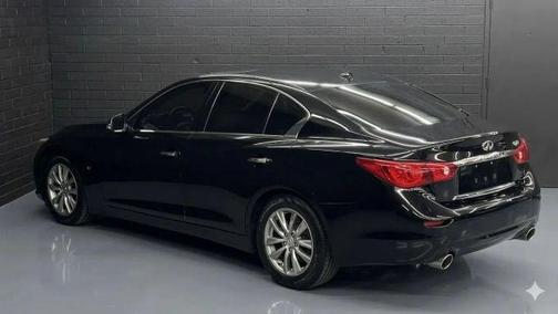 2015 INFINITI Q50 Premium
