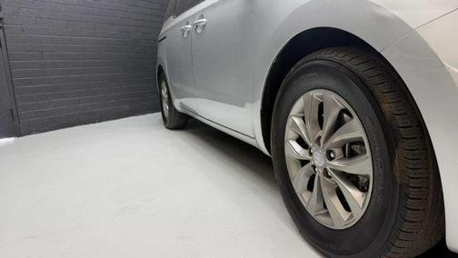 Gray 2019 Kia Sedona LX