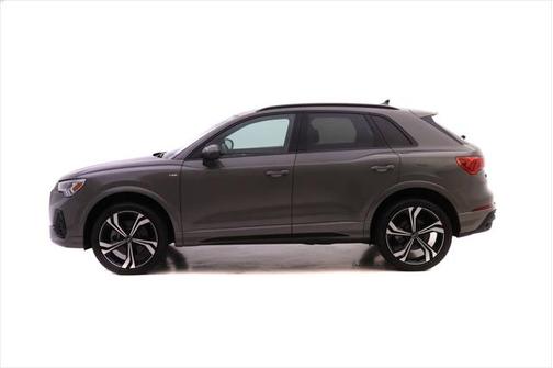 2023 Audi Q3 Premium Plus 45 TFSI S line quattro Tiptronic