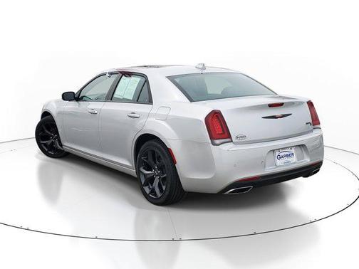 2023 Chrysler 300 S