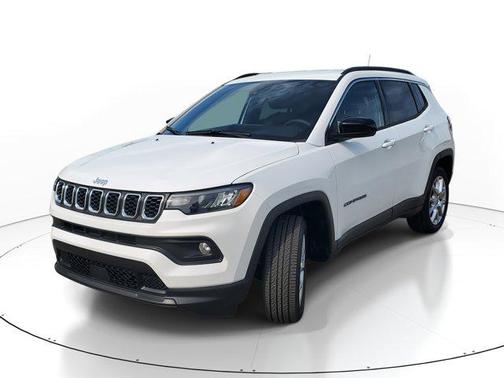 2024 Jeep Compass Latitude Lux