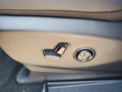 2025 Chrysler Pacifica L