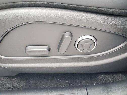 2026 Hyundai PALISADE SEL Premium 8P