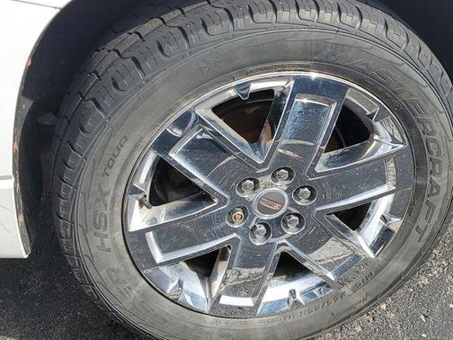 2016 GMC Acadia Denali