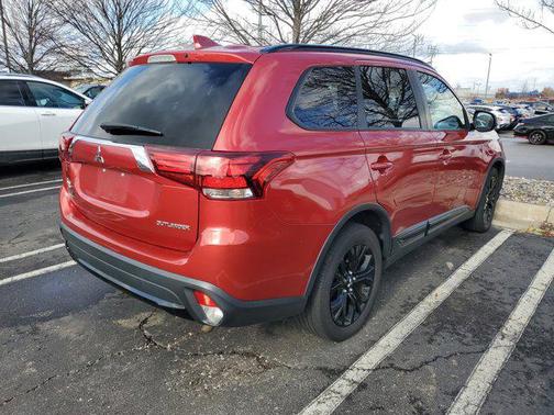 2018 Mitsubishi Outlander LE