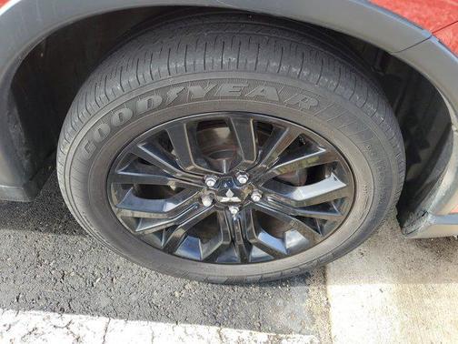 2018 Mitsubishi Outlander LE