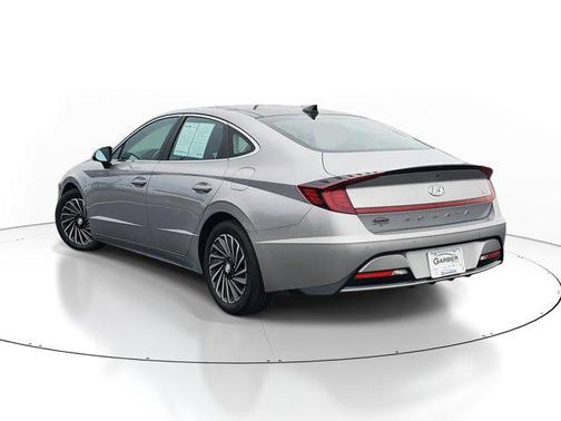 2023 Hyundai SONATA Hybrid Limited
