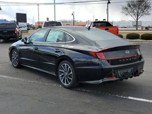 2023 Hyundai SONATA Limited