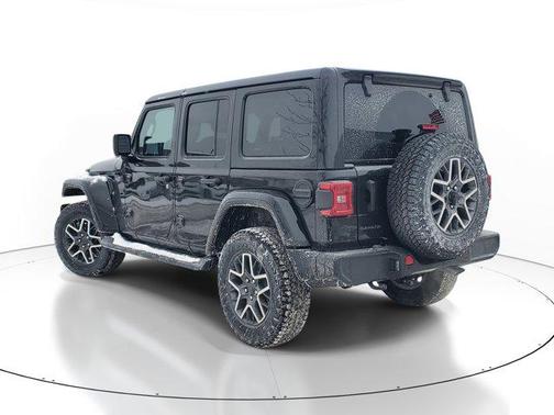 2026 Jeep Wrangler 4-Door Sahara 4x4